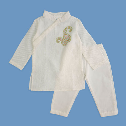 Organic Cotton Embroidered Kurta paired with Pajama Pants - Paisley