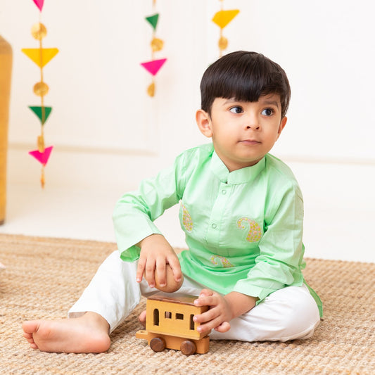 Keebee Organic Cotton Embroidered Green Kurta paired with Pajama Pants - Paisley